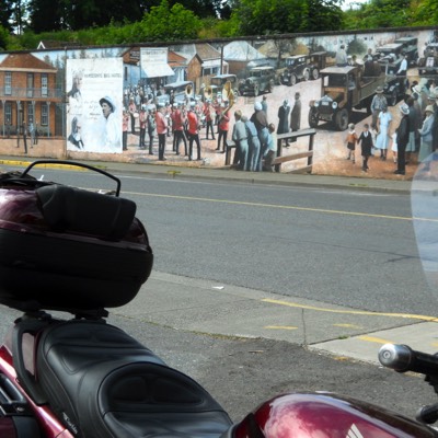 With our Honda ST 110 in the foreground, the murals are everywhere.